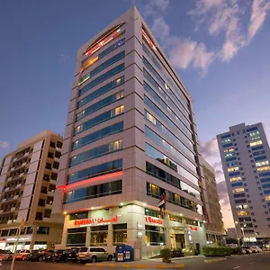 Ramada Downtown Hotell