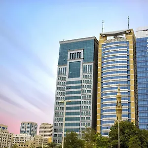 3* Hotel Paragon